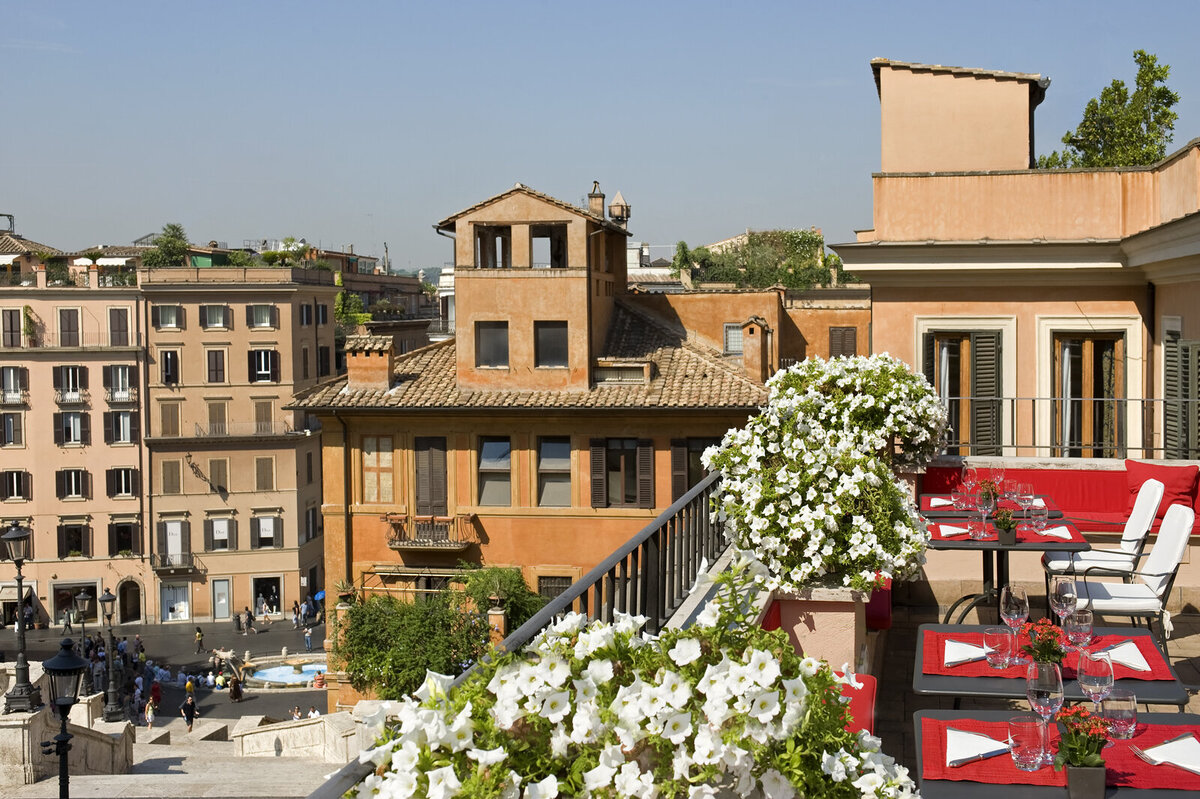Waterstone - Il Palazzetto - Rome - Italy - Luxury Boutique Hotel - Palazzetto terrazza lunch 3