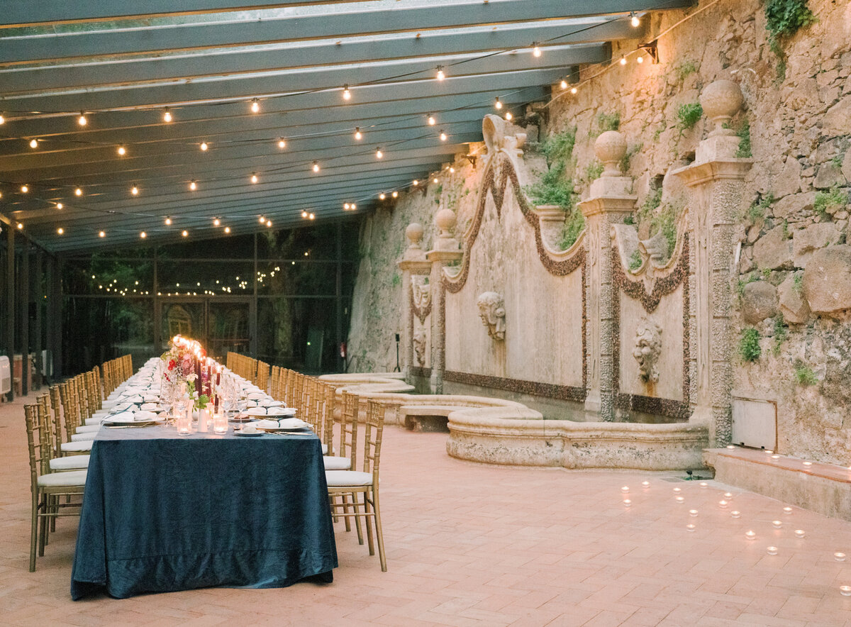 casa-dos-penedos-portugal-wedding-greenhouse-dinner-table