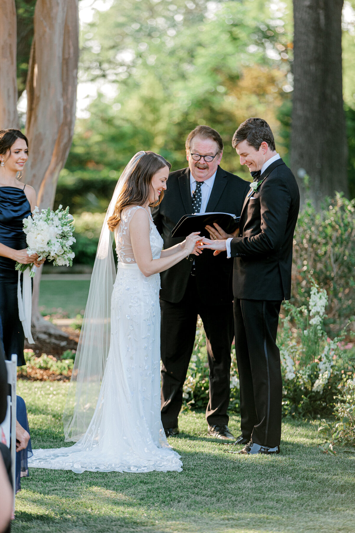 Gena & Matt's Wedding at the Dallas Arboretum | Dallas Wedding Photographer | Sami Kathryn Photography-152