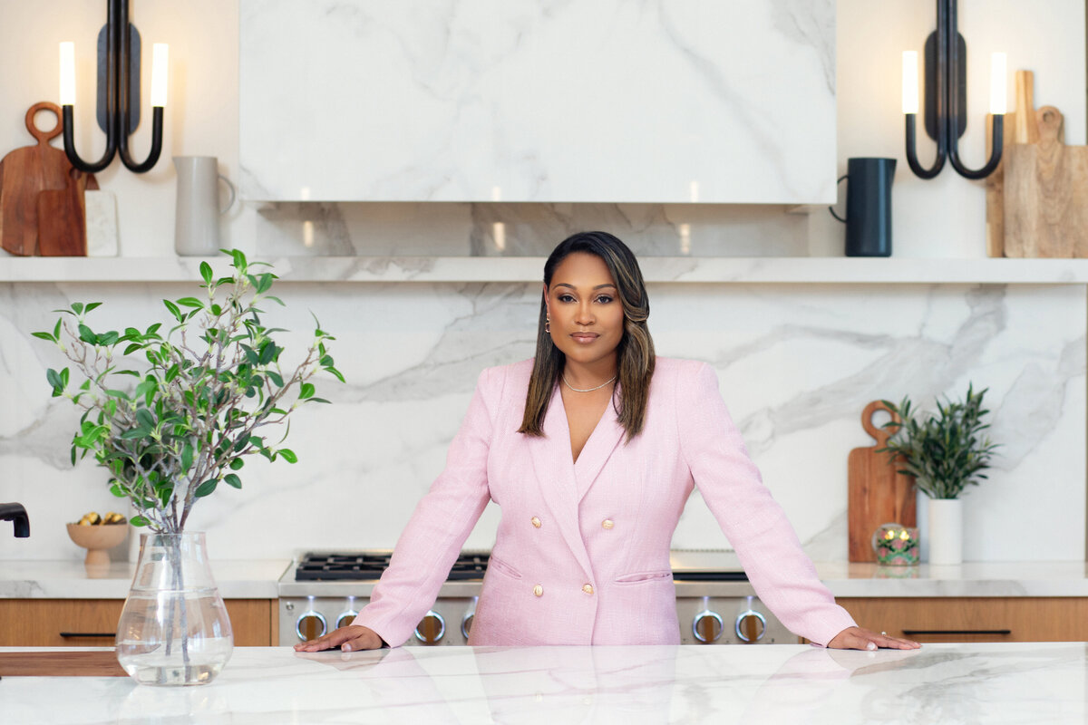 Sunny Depaz-Realtor-Austin Realtor Headshots-Felicia Reed Photography-Austin, Tx- Austin, Tx--12