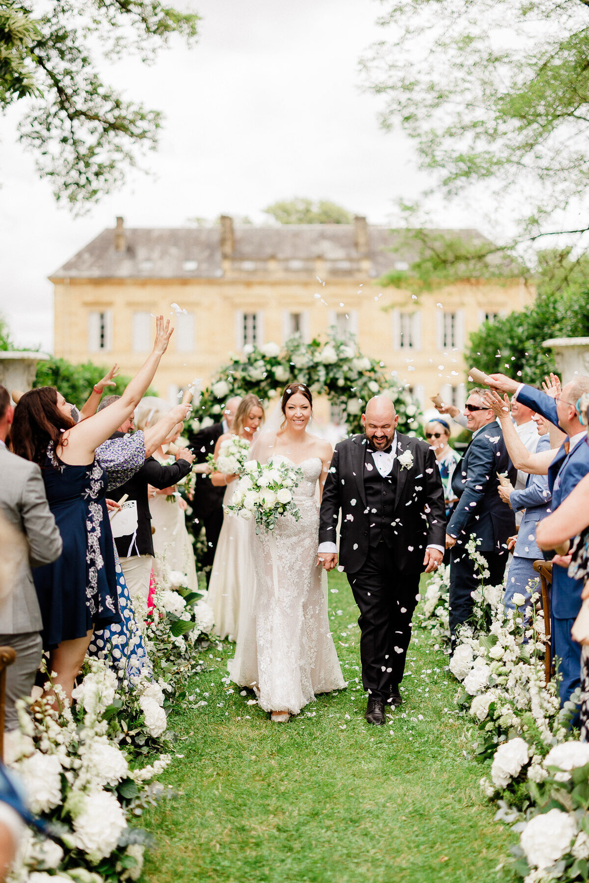 Modern_Chic_Chateau_Valouze_Destination_Wedding_Photographer-111