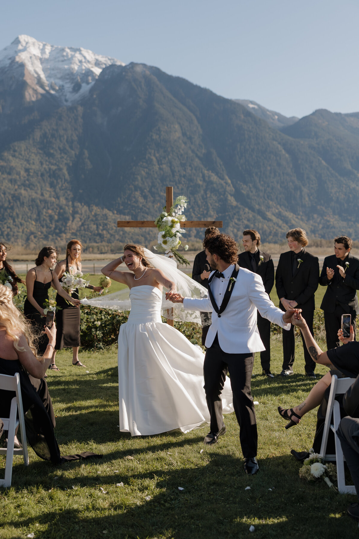 KMP-Jordyn&Levi-WeddingSneaks-36