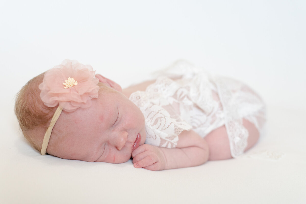EllieanneNewborn_SneakPeak-1