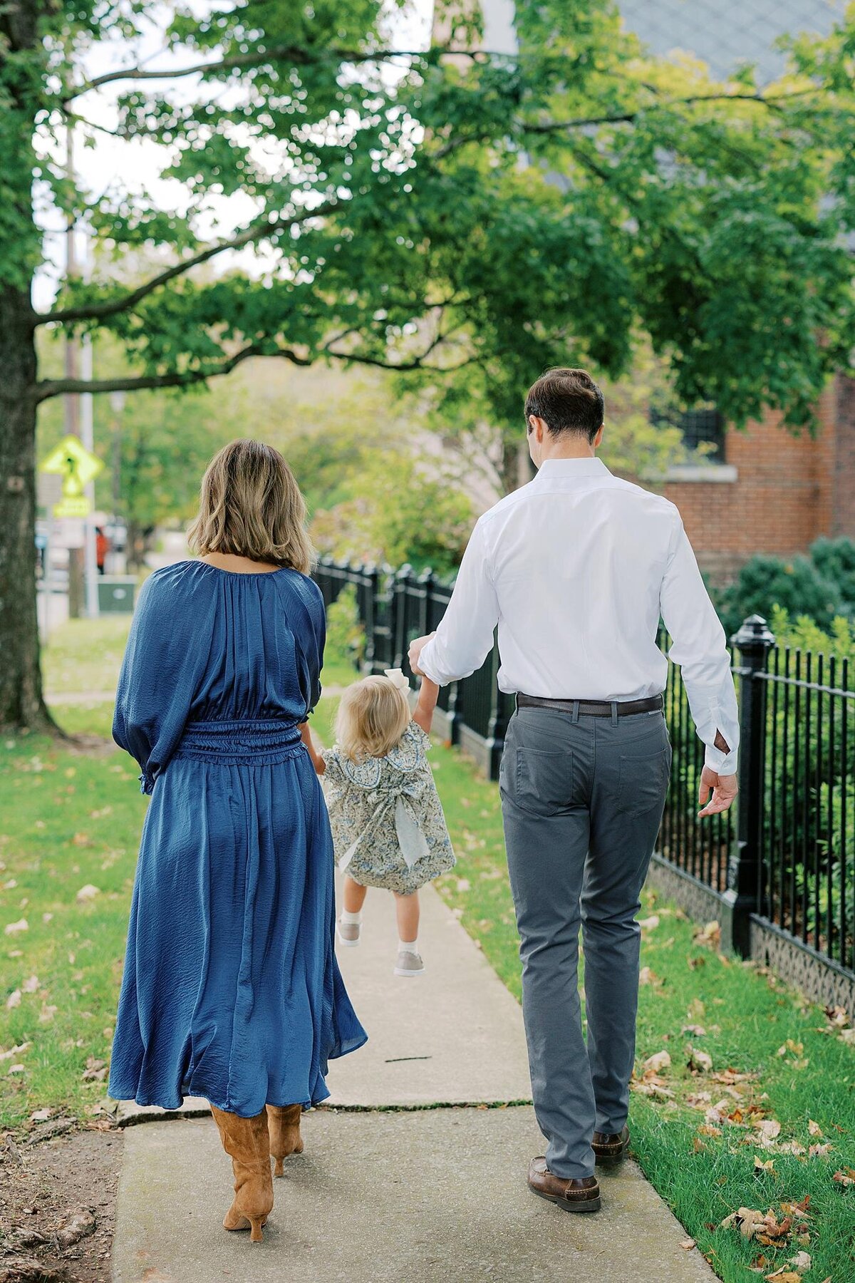 DowntownHuntsvilleFamilyPhotoSessionMadisonMartinPhotography_0028