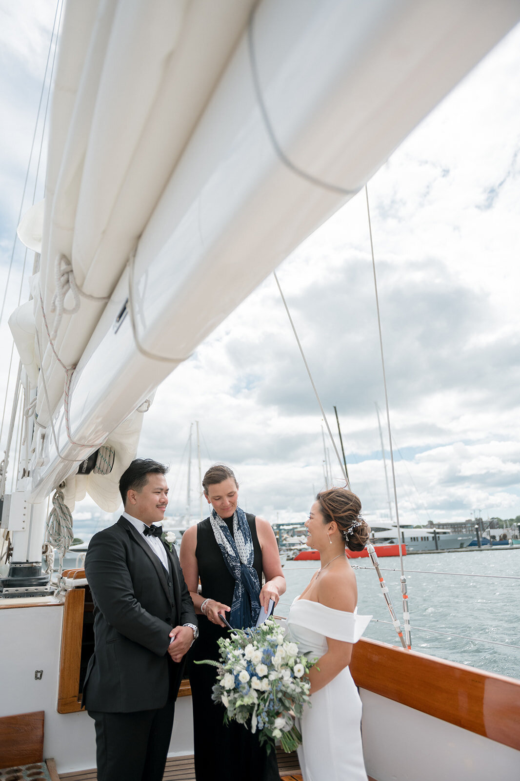 Elopement_Sailboat_Wedding_Newport_RIHBP_1483175CHilaryBPhotography
