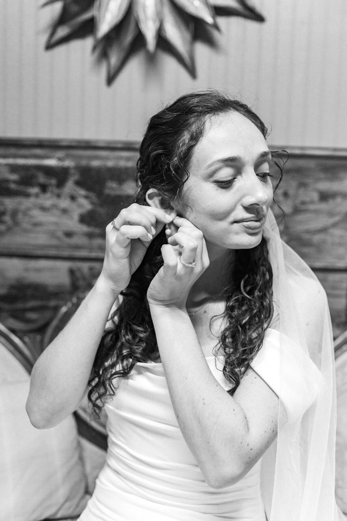 chilcott_wedding_getting_ready-36