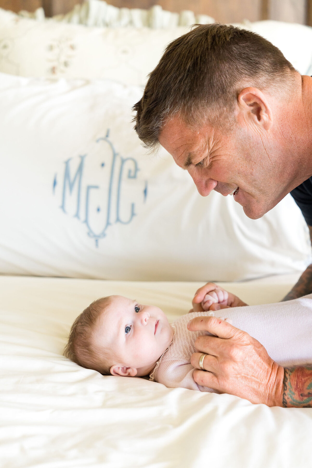 natural-light-newborn-session-austin (17)