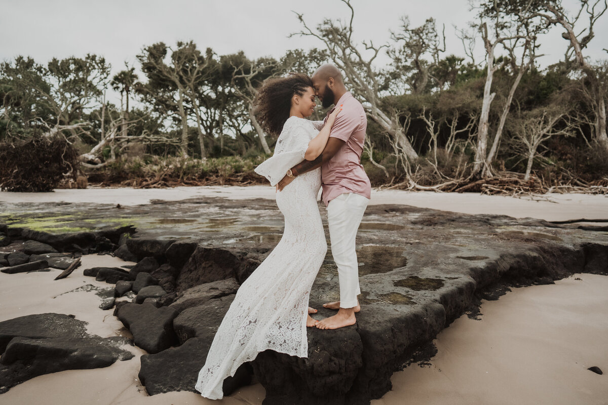 driftwood-beach-engagement-session-4