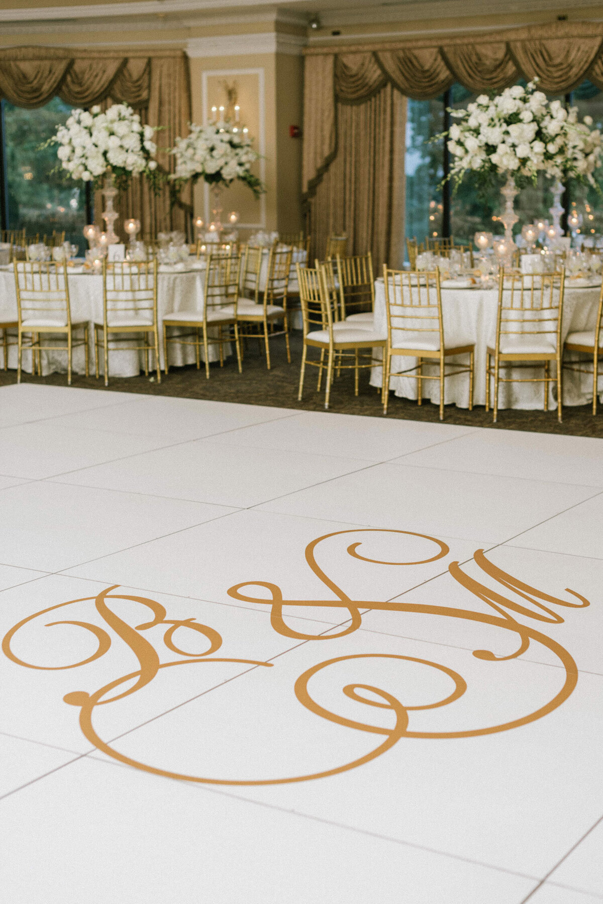 Wedding-Mongram-floor