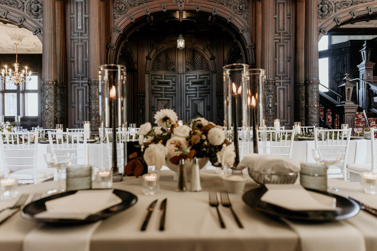 black-white-tablescape-fall-ct-wedding-sarah-brehant-events