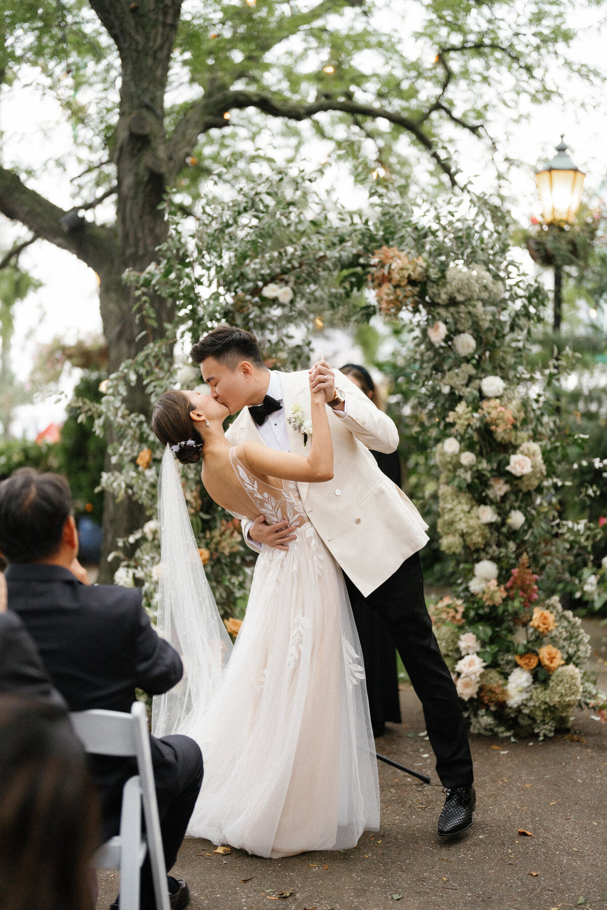 Brooklyn_Wedding_River_Cafe_Lev_Kuperman_060