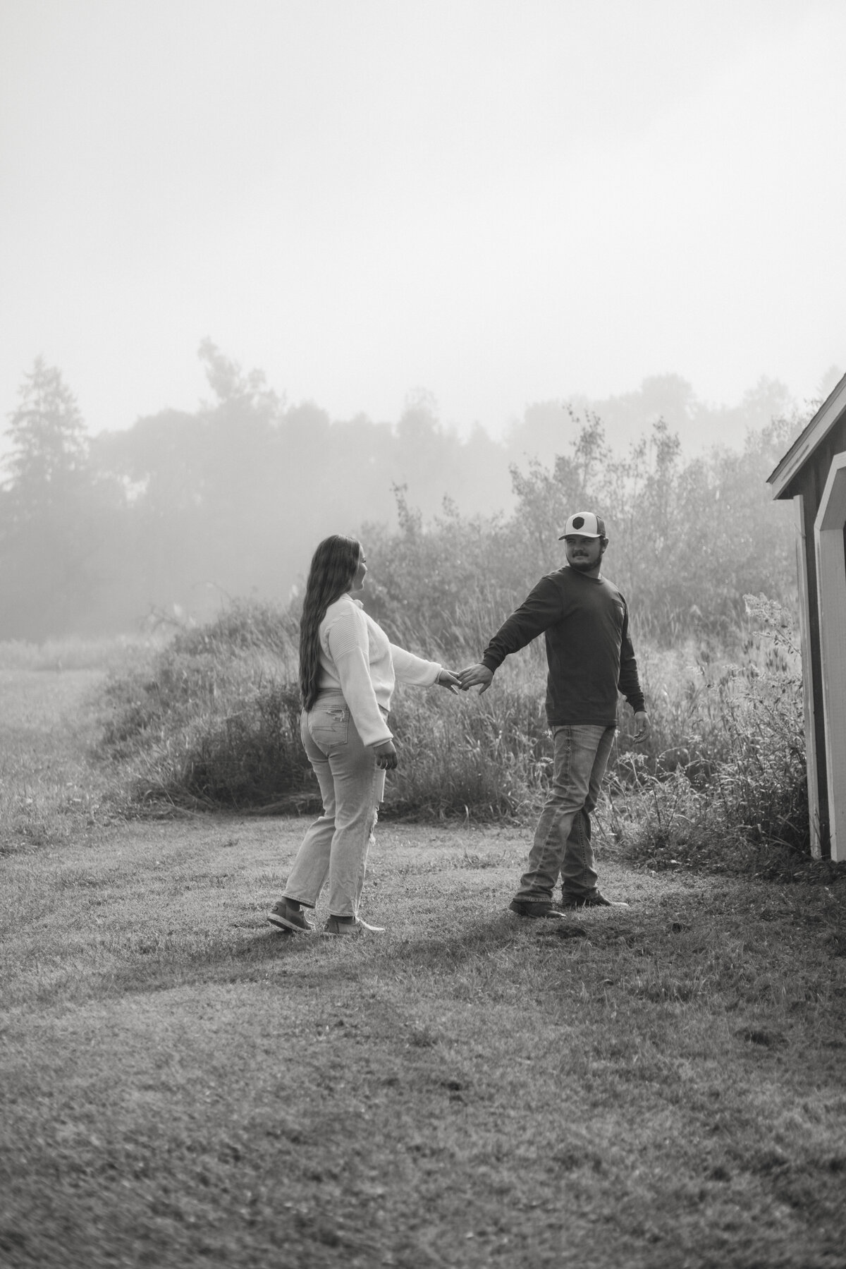 LizzieandSebastian070_-2