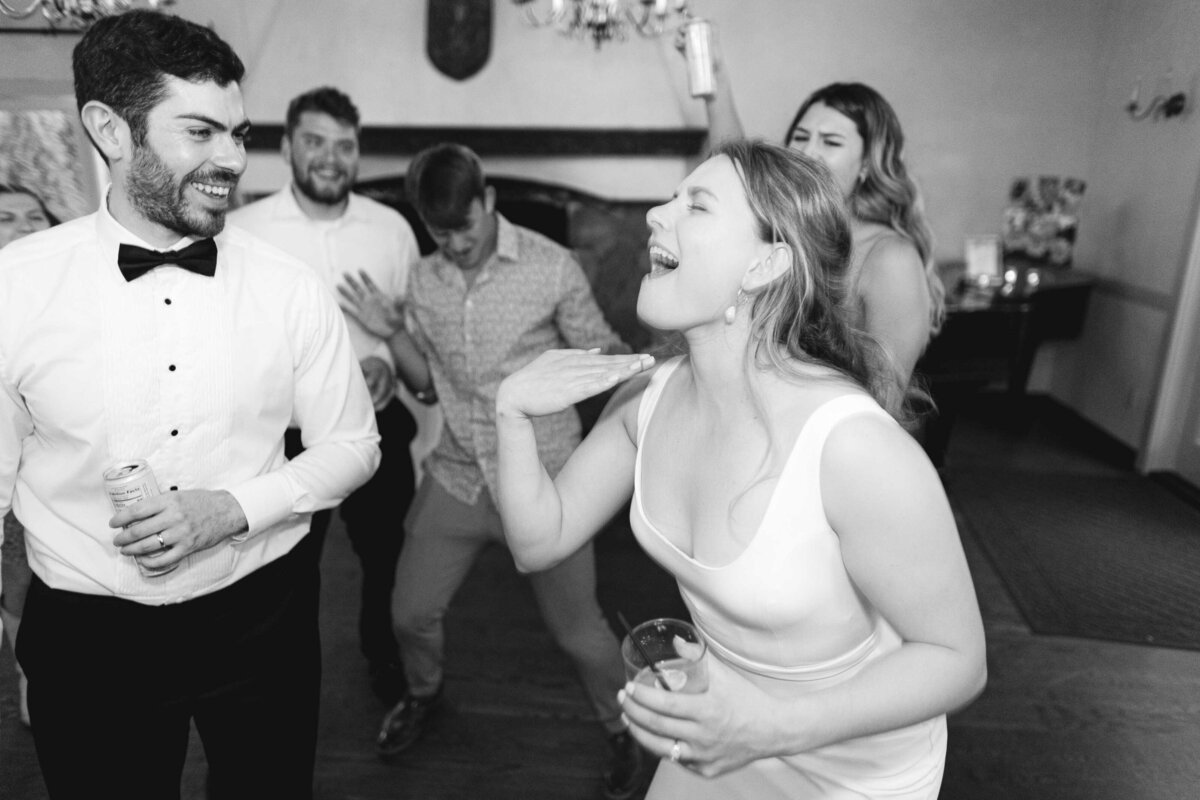 Romantic and cinematic wedding photographer seattle los angeles san francisco Ksenia Vasenev_20230526_0165_1