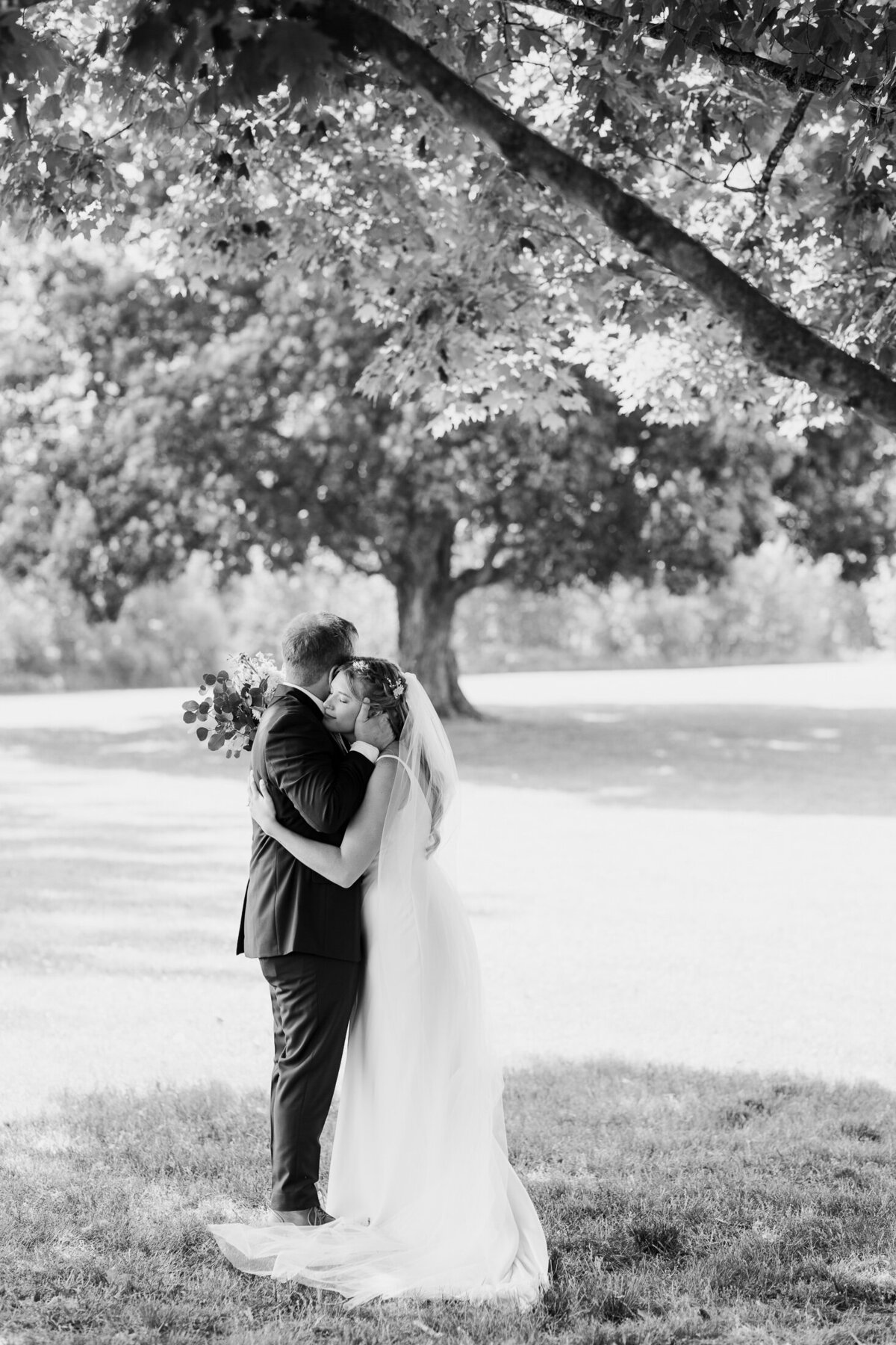 Cove Lake State Park Wedding | Carly Crawford Photography | Knoxville Wedding, Couple, and Portrait Photographer-6