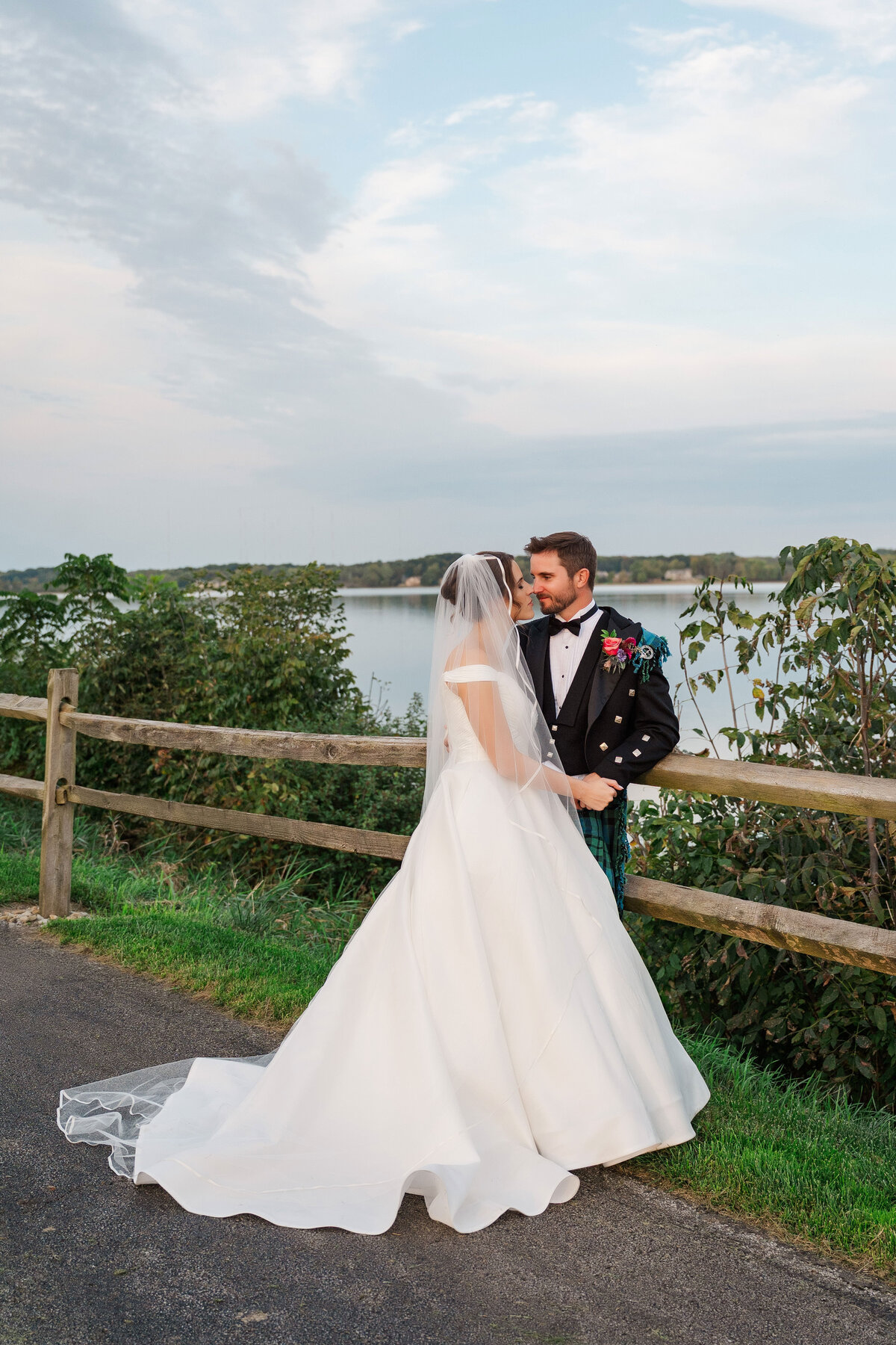 wedding pic from The Lake Club Ohio