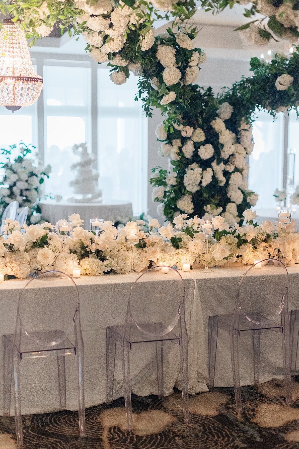 Chic Modern All White Wedding The Beaufort Hotel Brittanie Raquel Events_0036