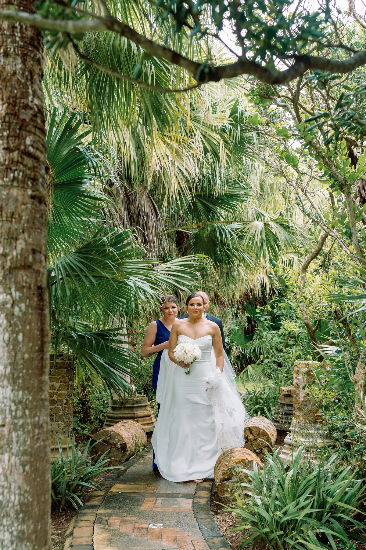 Hayley+Zach_Wedding_SNEAK_FoxtailCo_-306