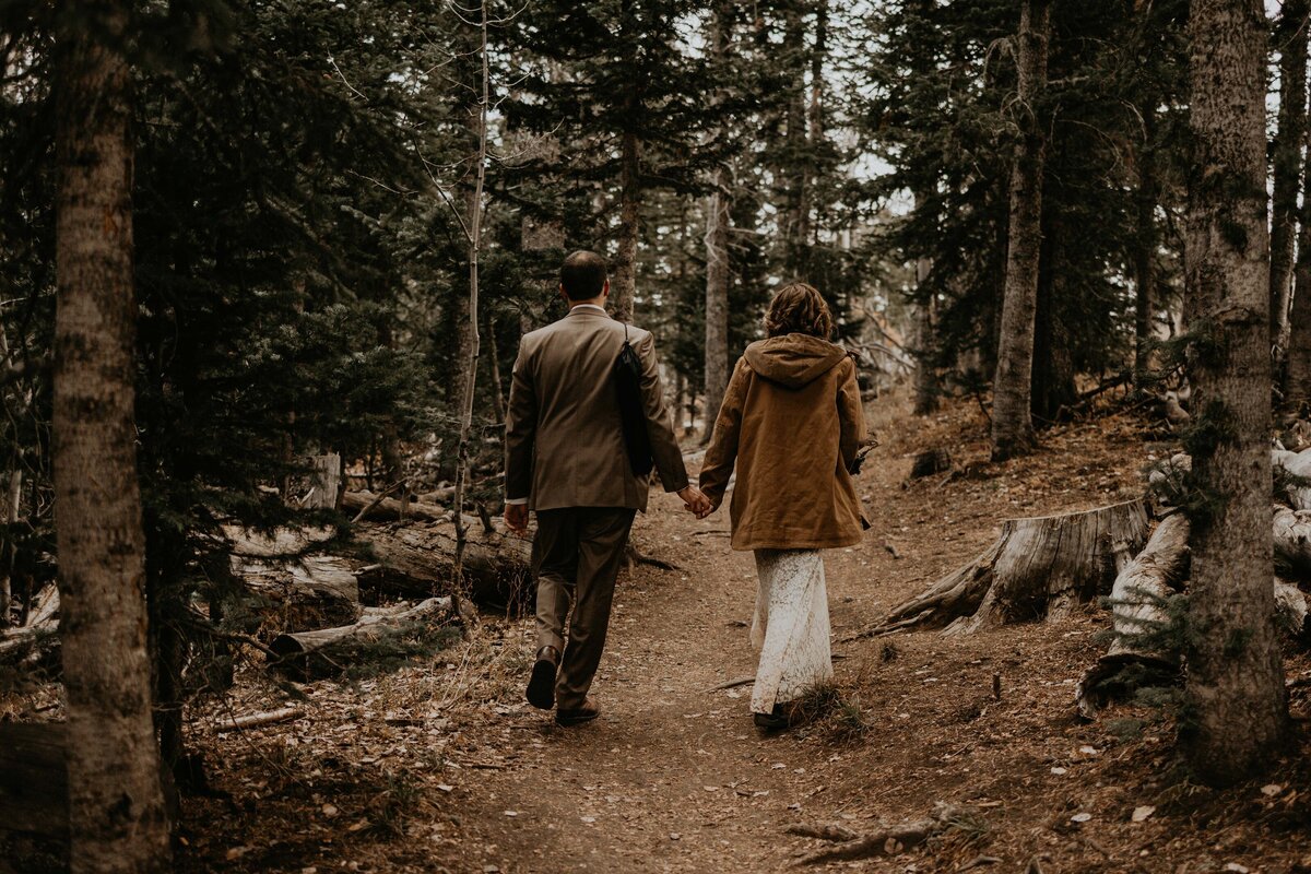 jemez-pueblo-sandia-crest-2-day-elopement-new-mexico-19