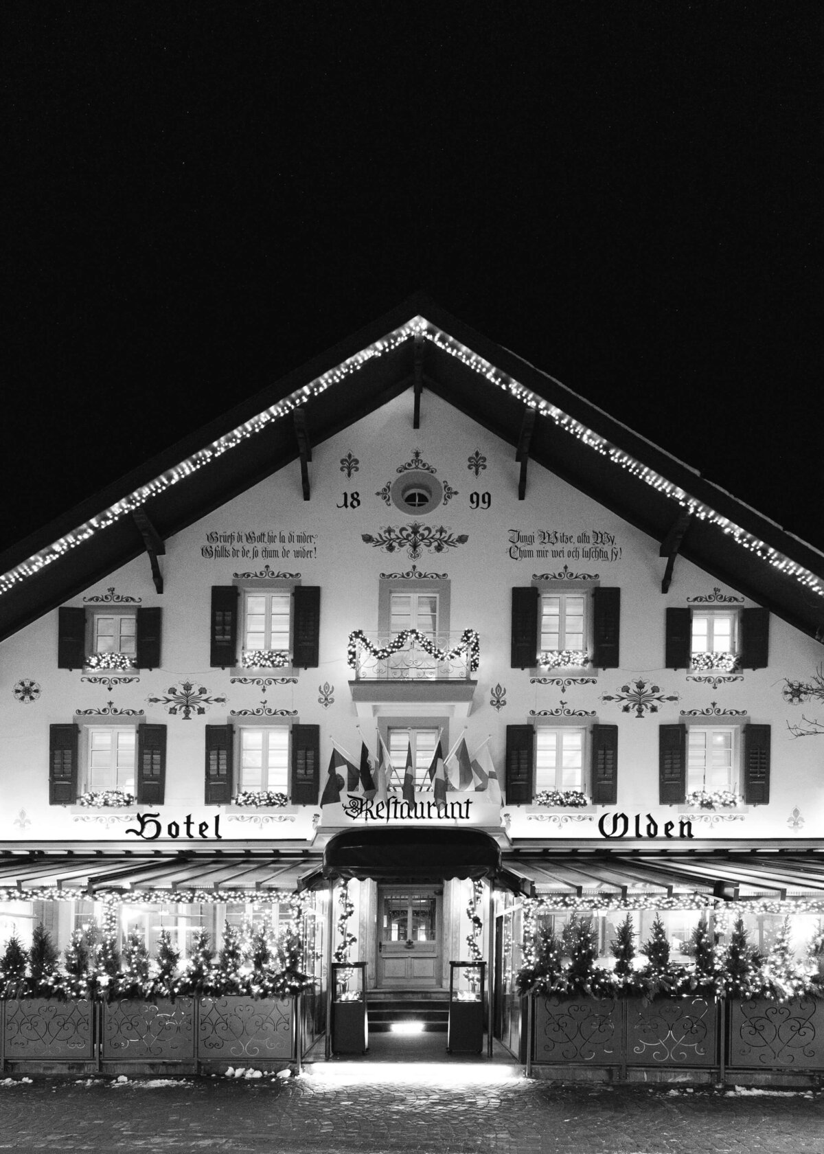 chloe-winstanley-events-switzerland-gstaad-hotel-olden-night