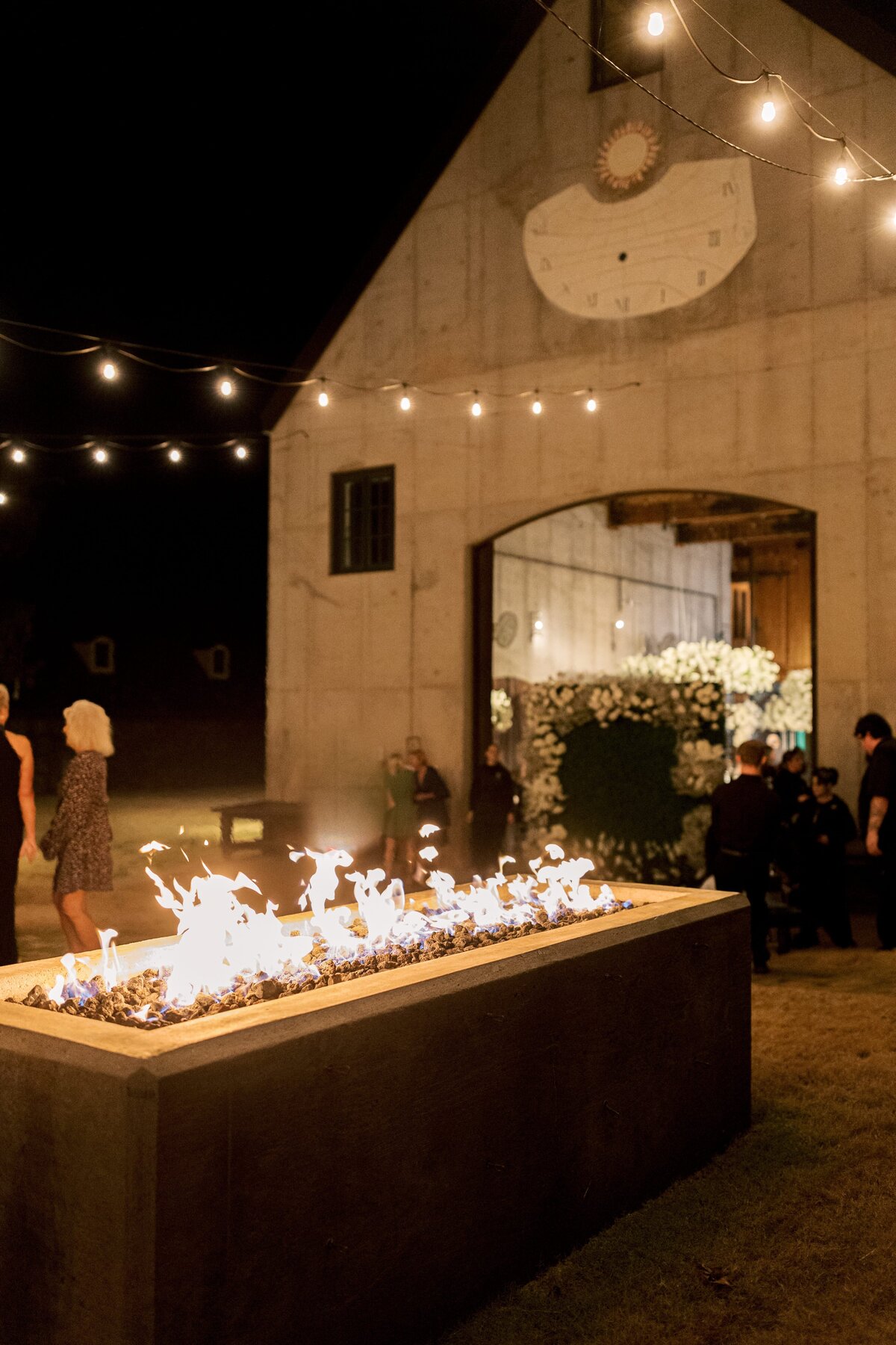 Lindsey-and-Justin-Wedding-Emily-Nicole-Photo-1052