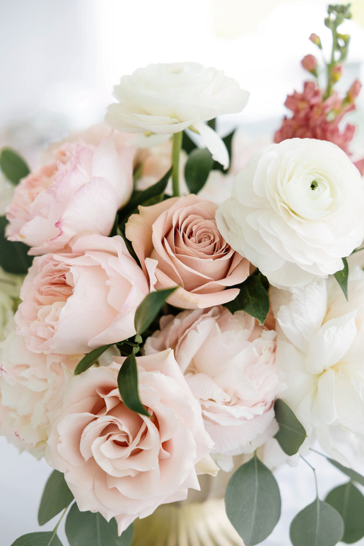 tented-backyard-bridal-shower-in-massachusetts-15