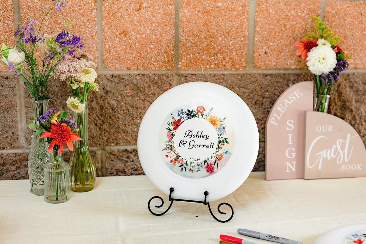 colorado-wedding-flowers-detailed-ring-shots