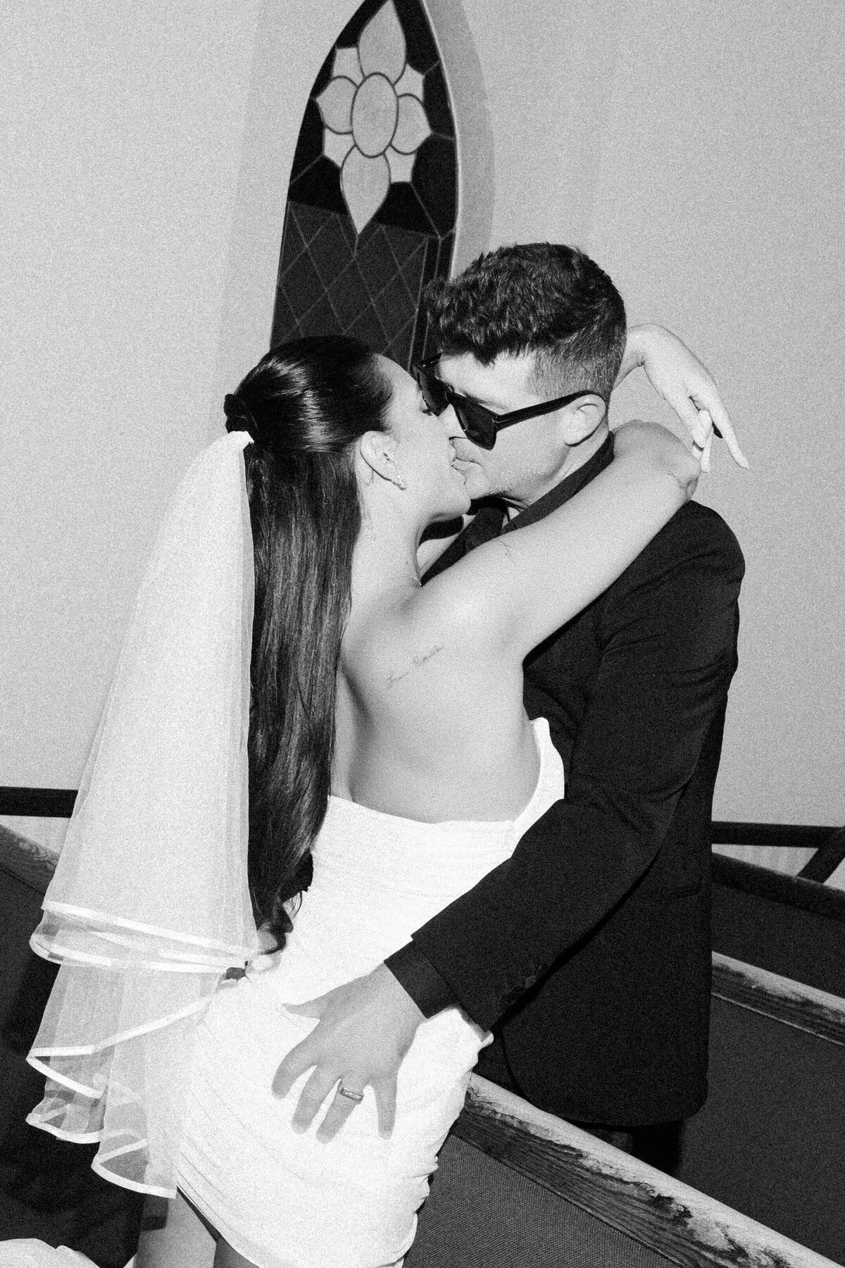 62_riskyexposure_las-vegas-elopement-photography