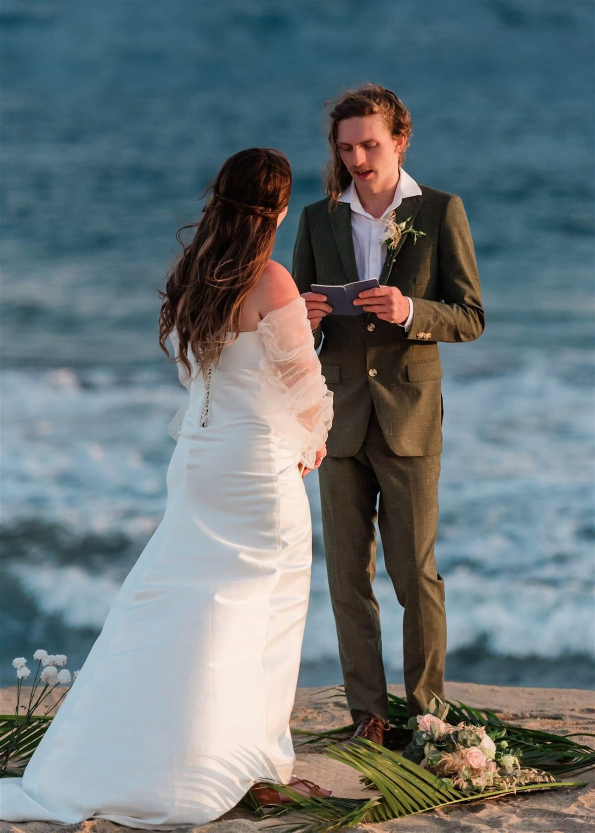 Luxury-Elopement-Wedding-Photographer-for-High-End-Puerto-Escondido-Destination-Elopements-Soul-and-Sky-Weddings-13