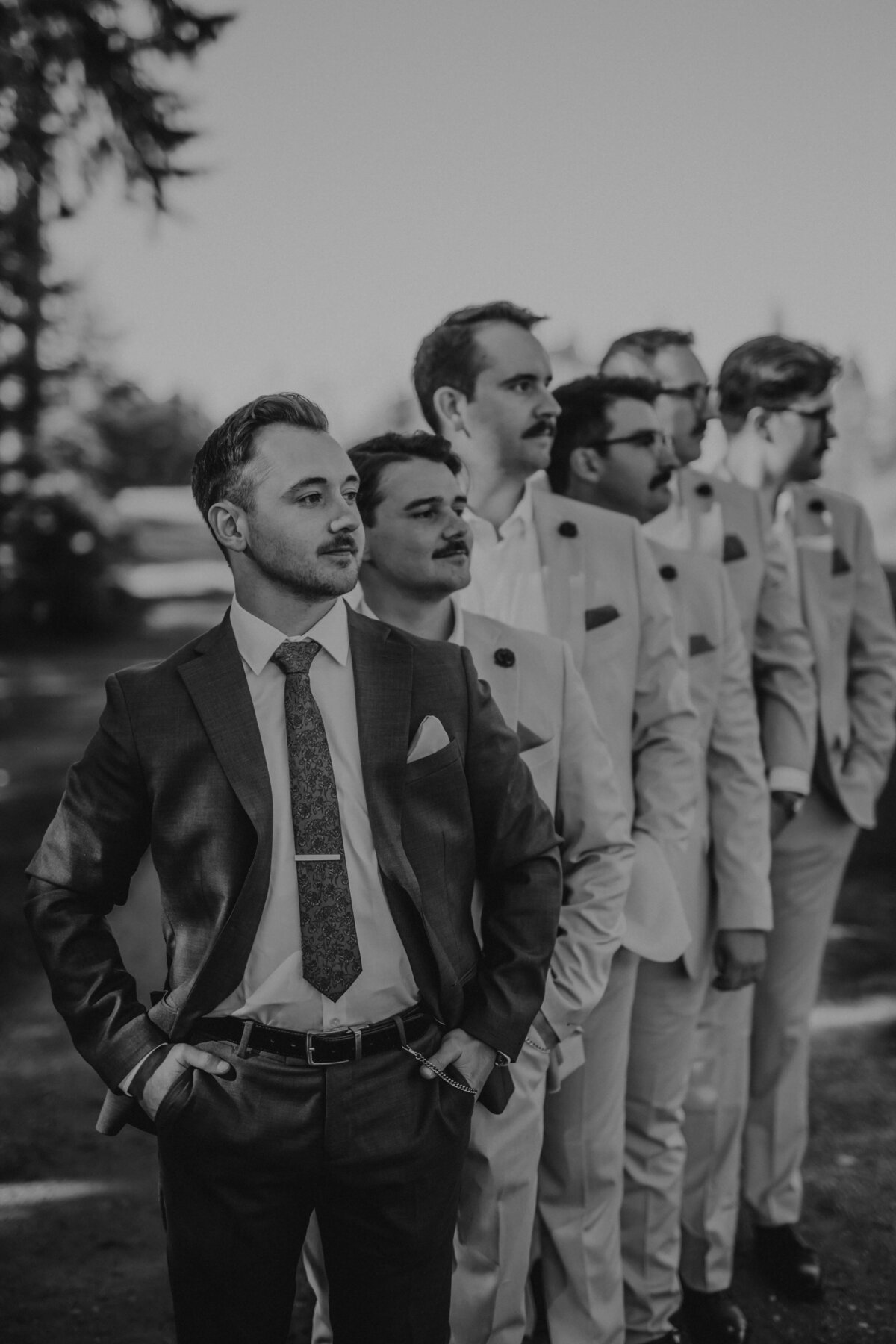 Black-and-white-Groomsmans