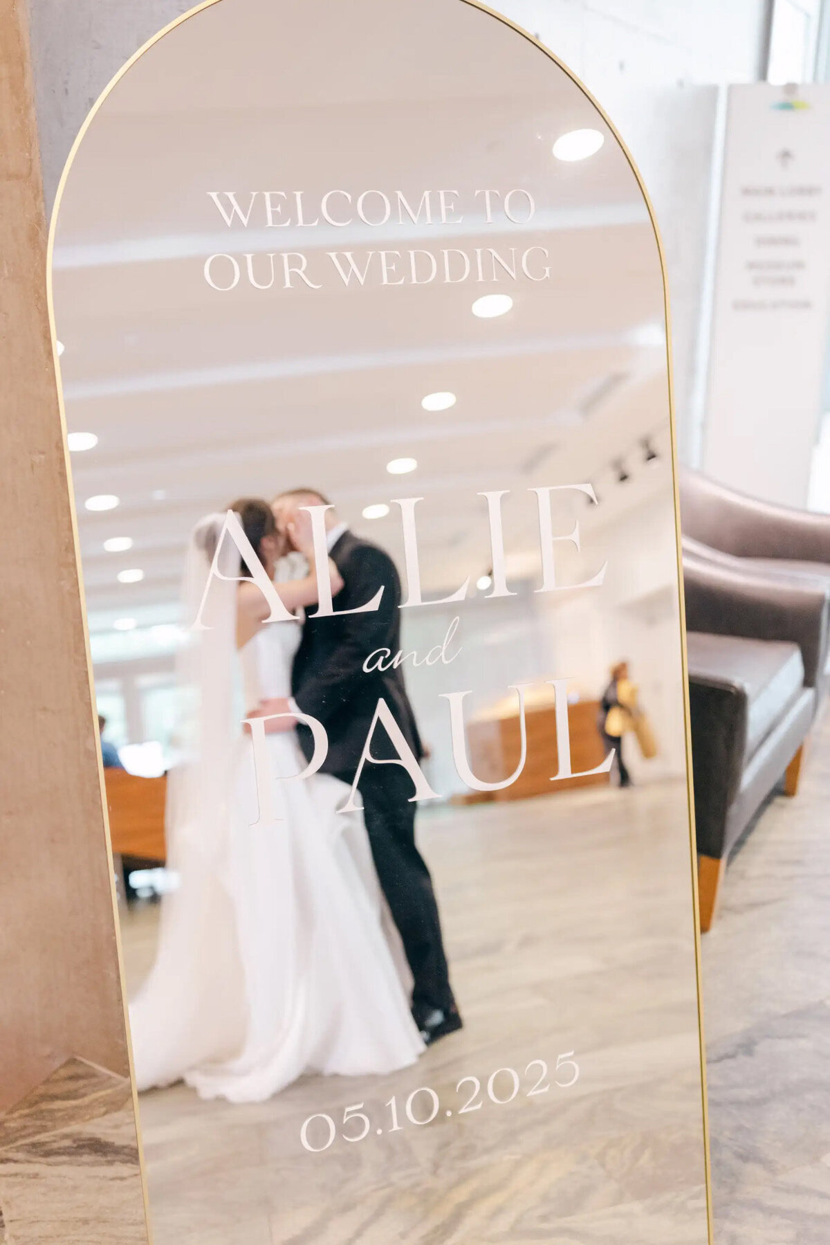 Crystal-Bridges-wedding-2025-0017
