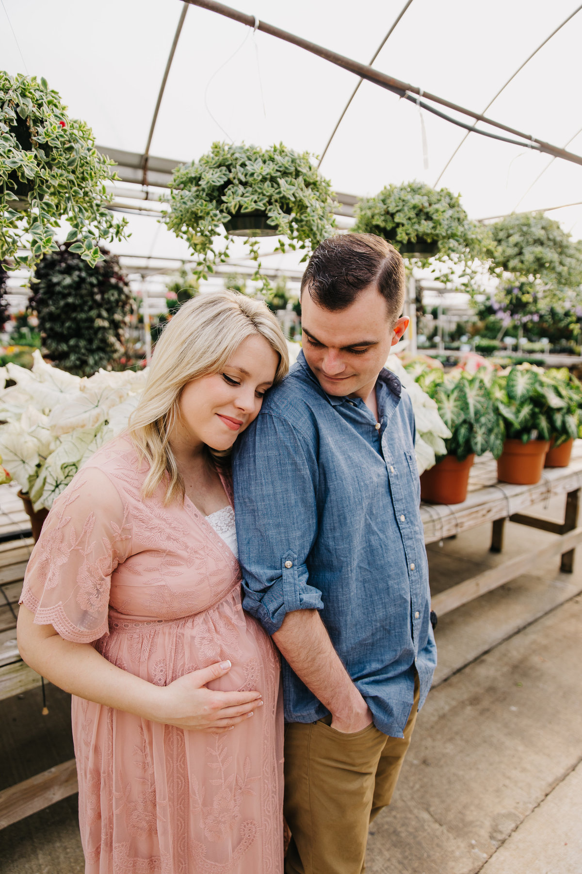 greenhouse-maternity-photography-session-raleigh-2495