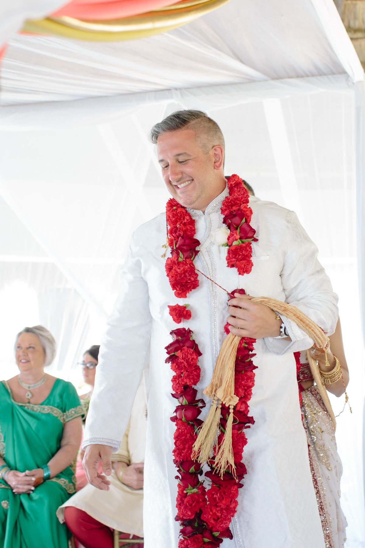 Hindu wedding tradition documented by Rebecca Cerasani