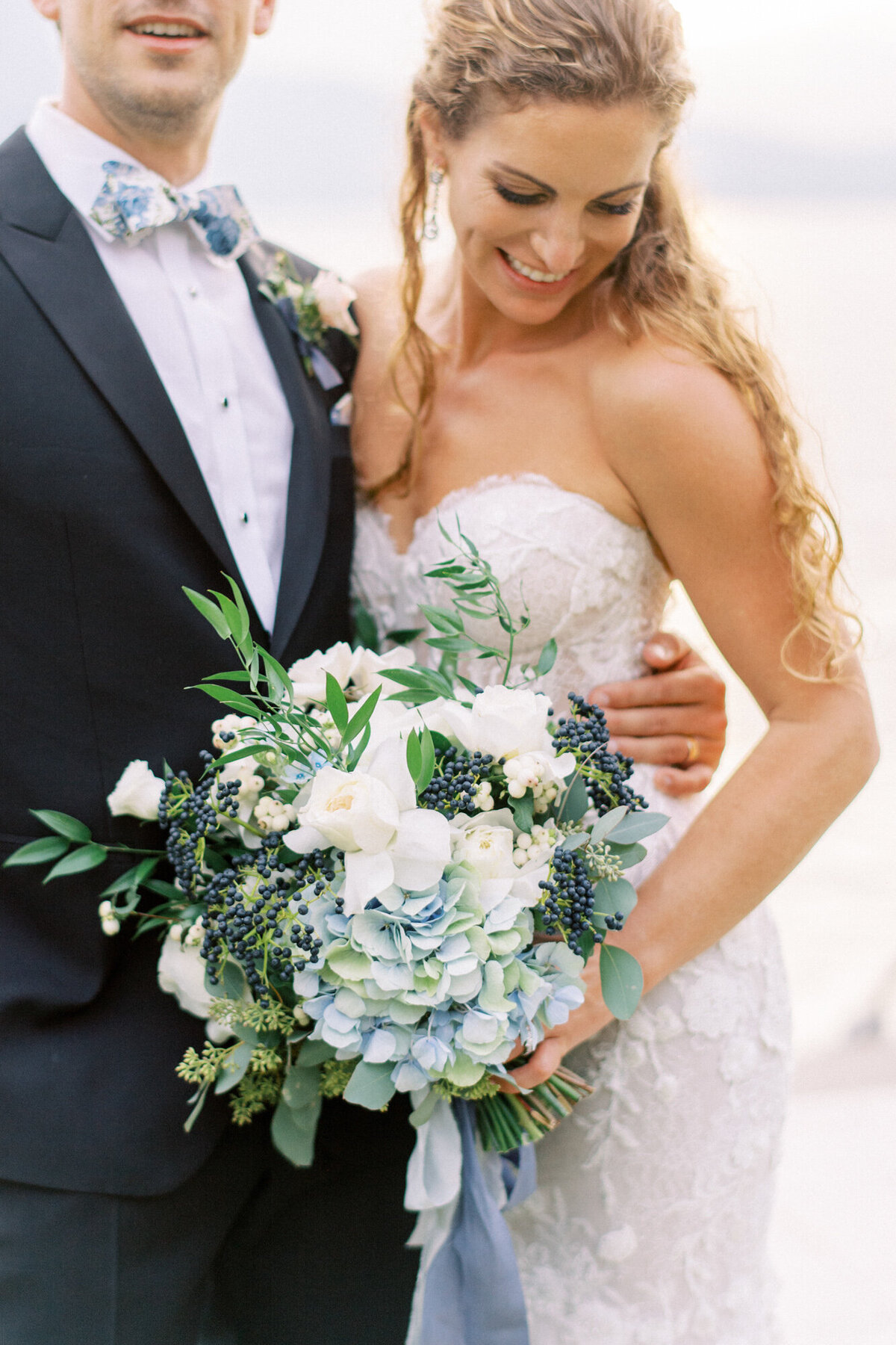 Maïlys Fortune Photography Husband Wife Wedding Weddings Photography France Switzerland Italy Timeless Dreamy Imagery Bilingual French English Destination Weddings Destination Wedding Provence French Riviera Paris Lake Como Tuscany140