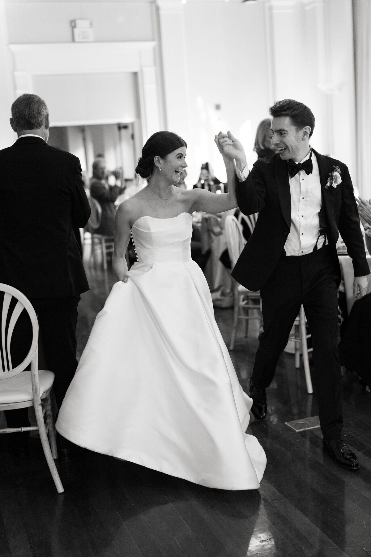 AlexisLunsfordPhotographyEmma&JoeySwanHouseWedding-895