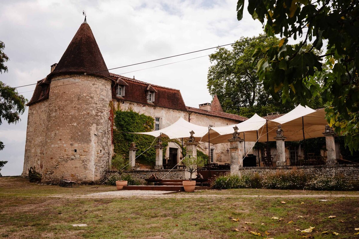Emma and Josh's Chateau de Lerse Wedding-4