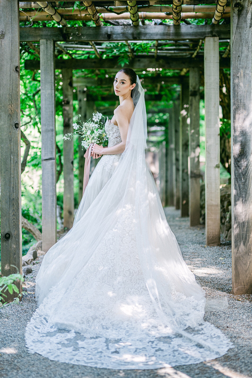 studio-dukesa-amy-huang-fine-art-destination-wedding-film-photography-showit-design-partner-hakone-138