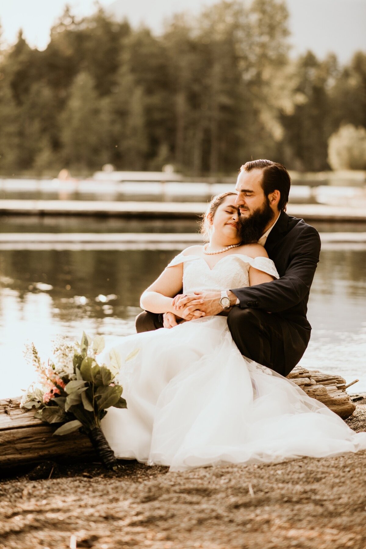 Elopement Lake Cushman  PNW