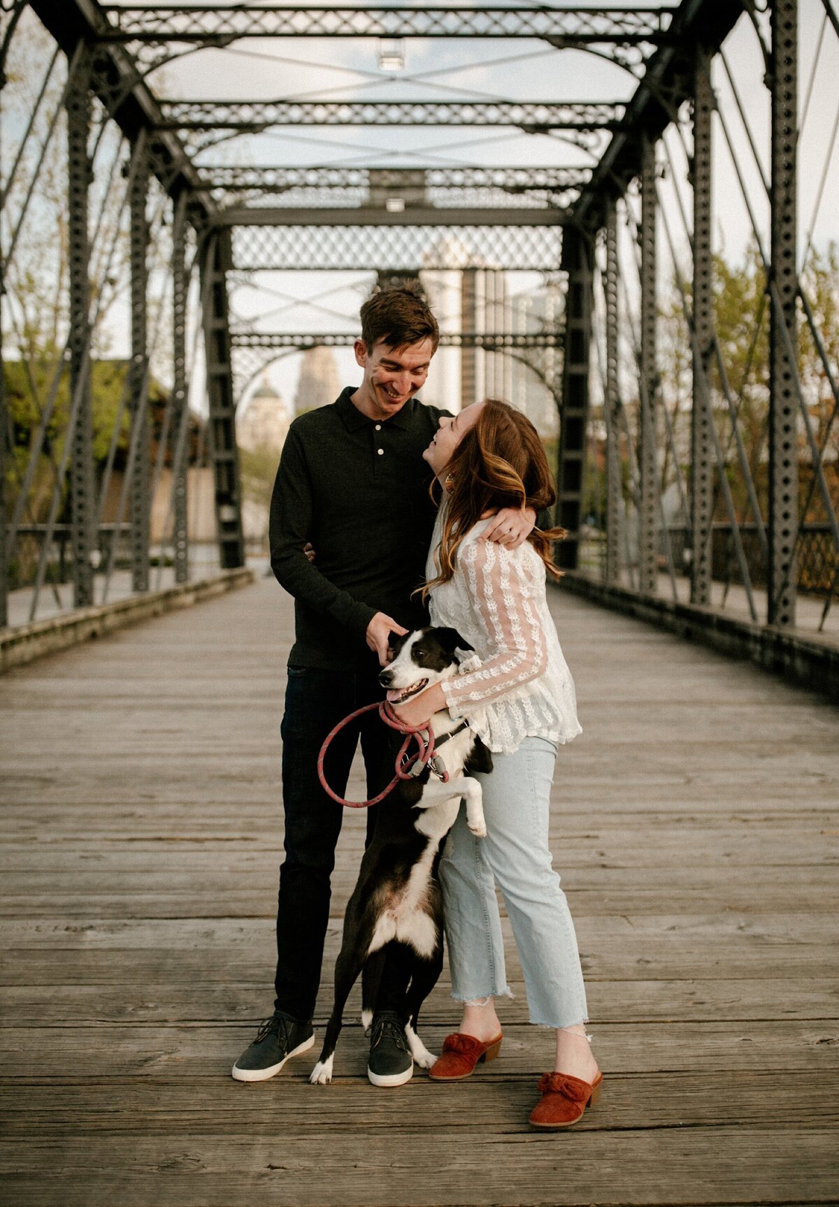 meg-thompson-photography-promenade-park-downtown-fort-wayne-engagement-session-megan-logan-2