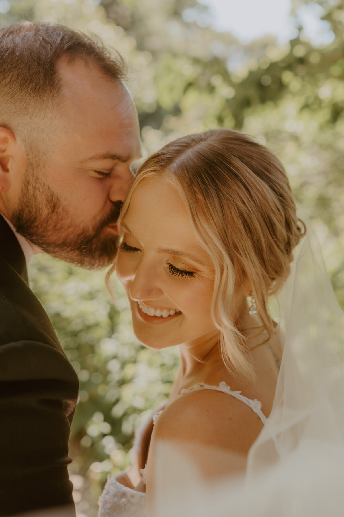 wisconsin_wedding_photographer_couple  | Grace + Honey Photo-52