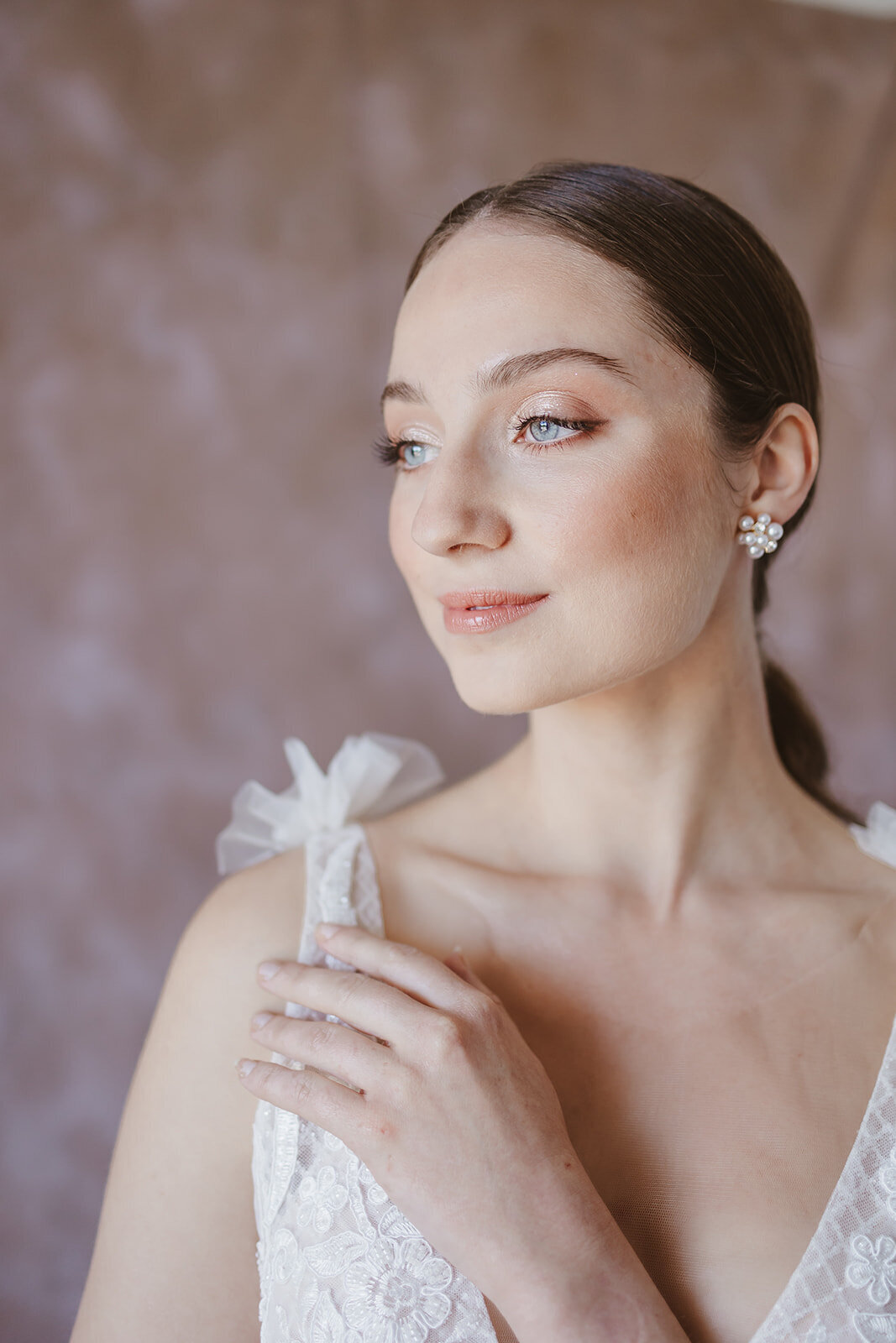 Natural bridal beauty look – Buckinghamshire wedding makeup