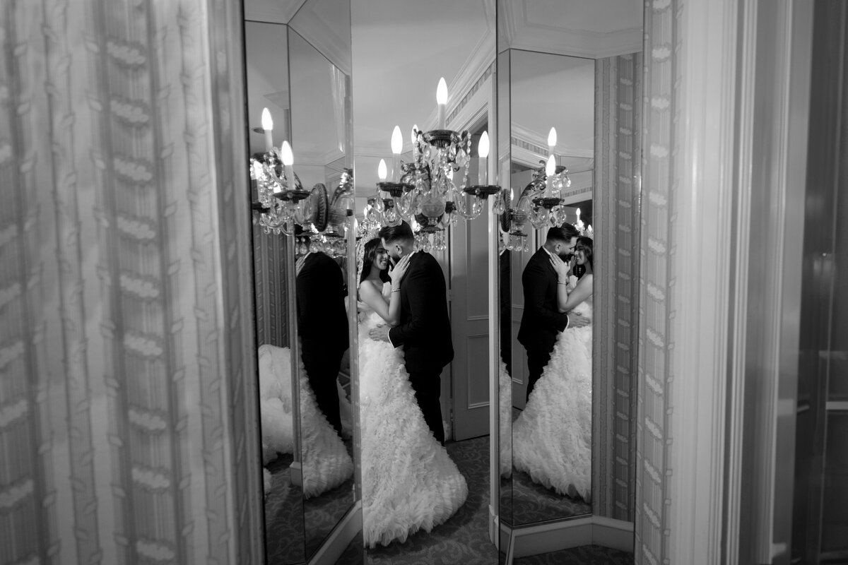 Berlez-Aspen-Avenue-Chicago-Wedding-Photographer-Windy-City-Wedding-Dance-Fulton-West-Event-Christmas-Session-106