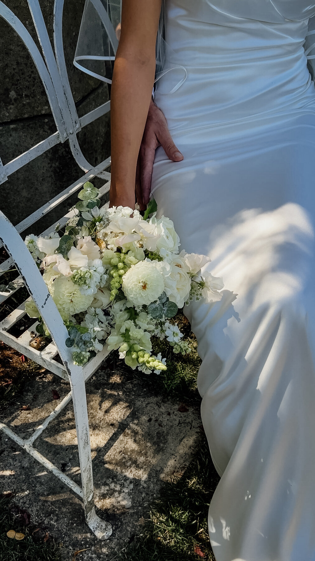Close up of bride's bouquet captured by Suffolk Wedding Content Creator