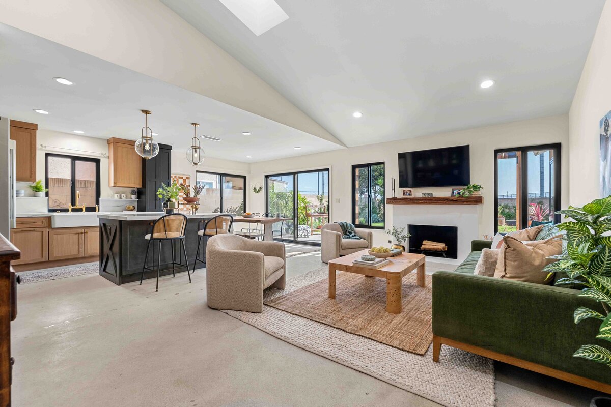 002_TPP_Battres_3025SRosewoodAve