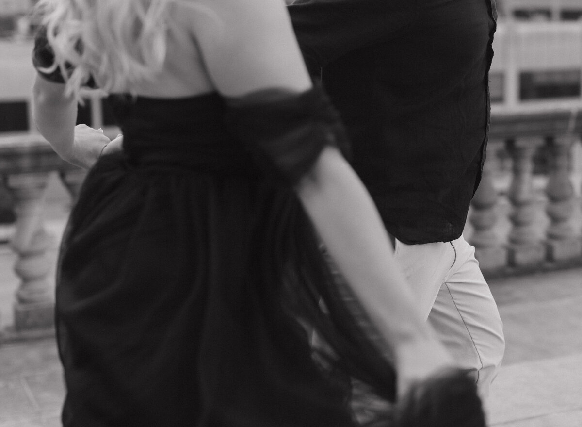 Black and white Indianapolis engagement photographer detail