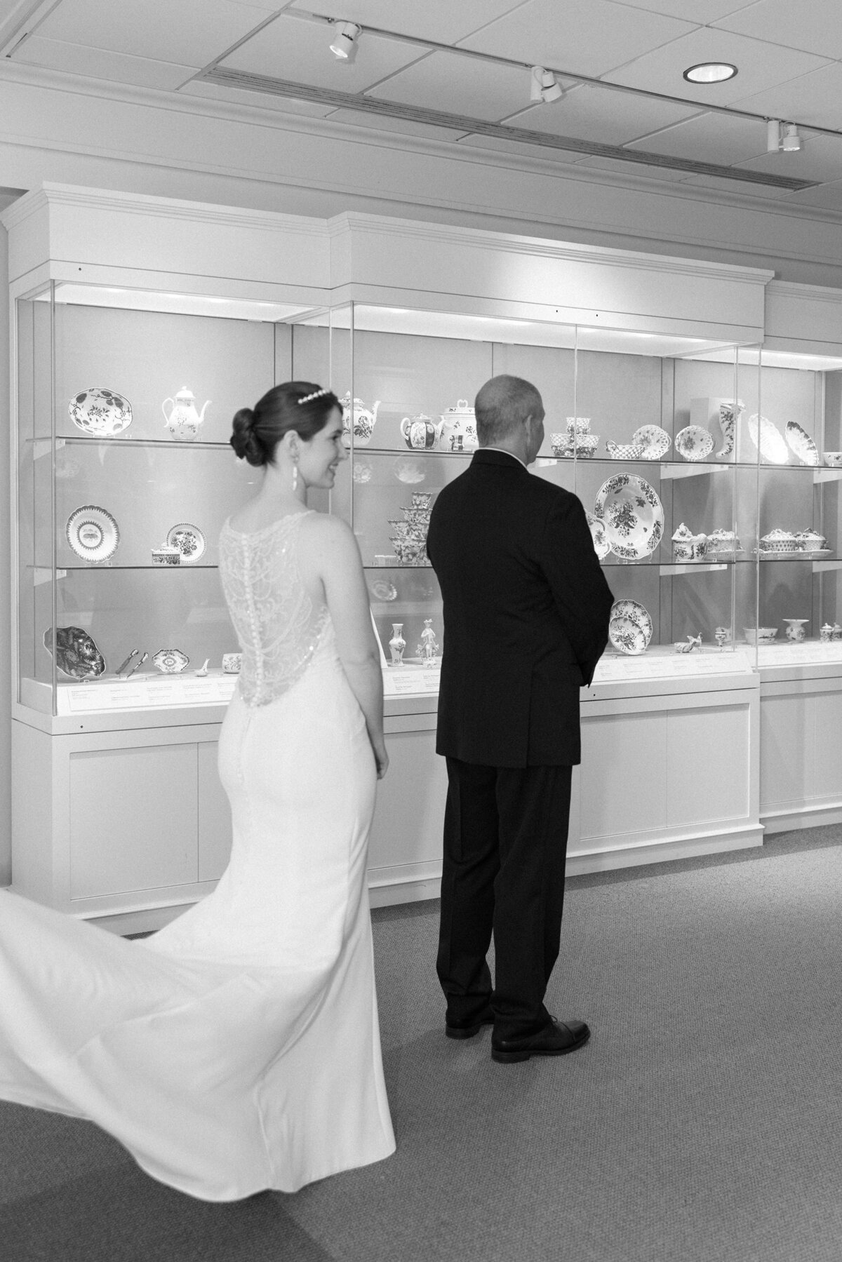 Virginia-Wedding-Planner-Katie-and-Shudee-Chrysler-Museum-of-Art-4