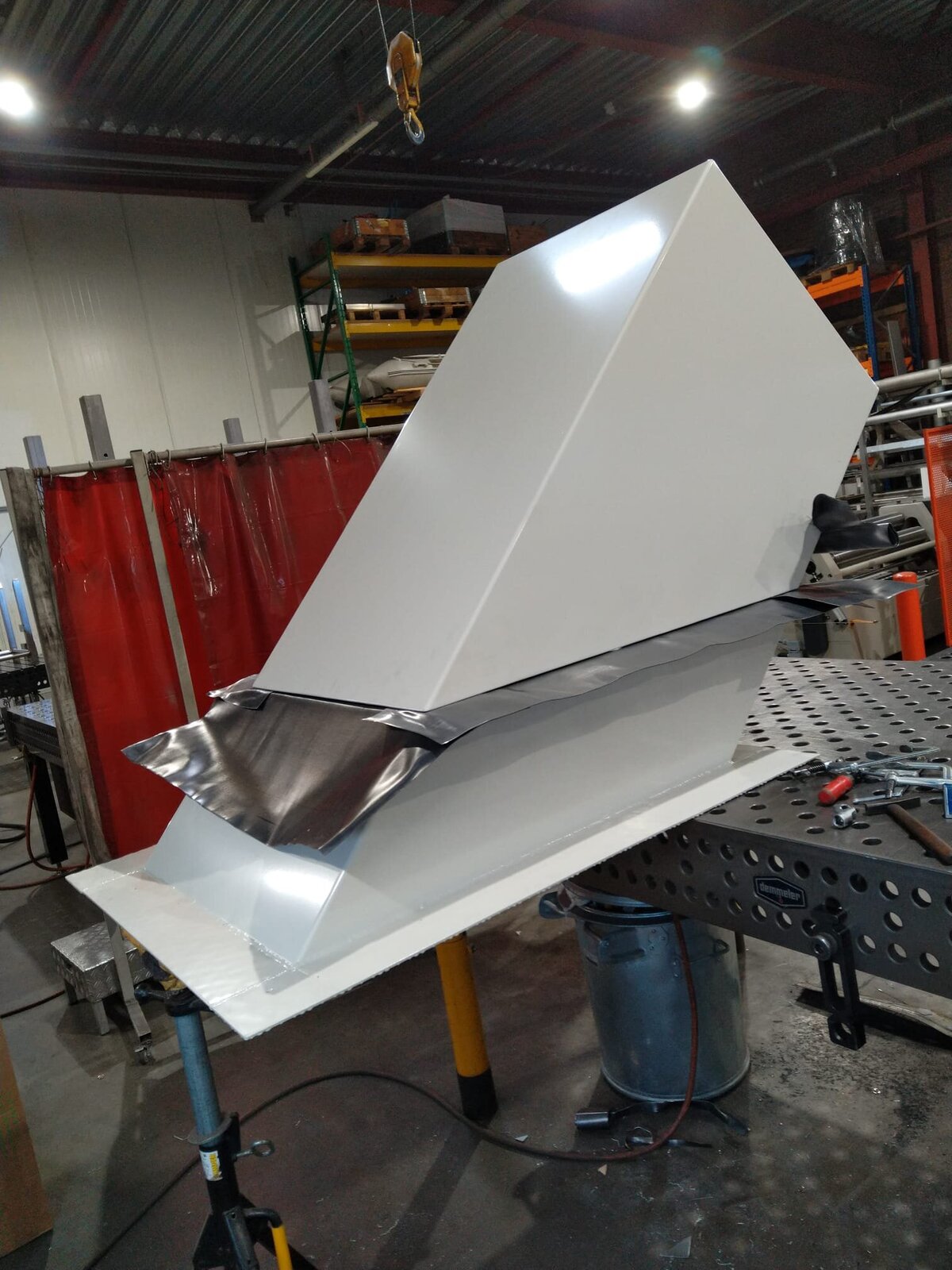 aluminium schoorsteen met RVS pet 4