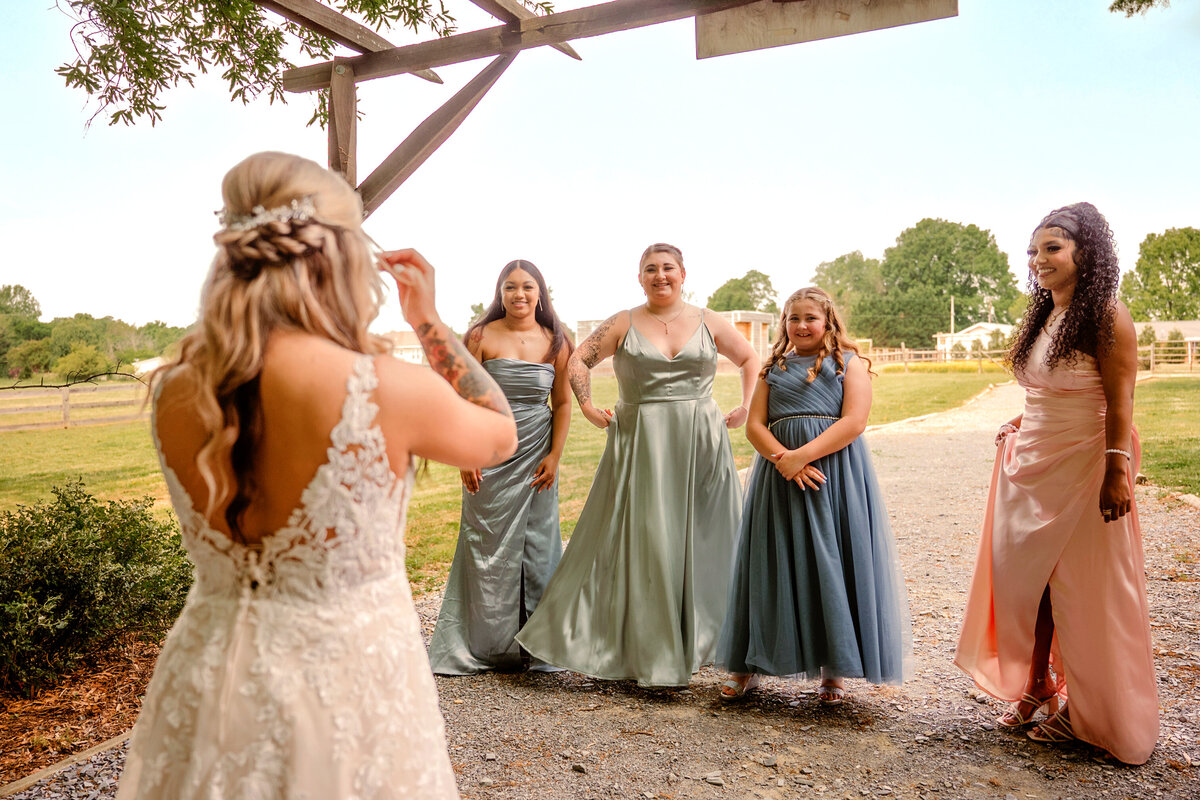 Golden Clover - The Paynes - Bridal Party Portraits-26 copy