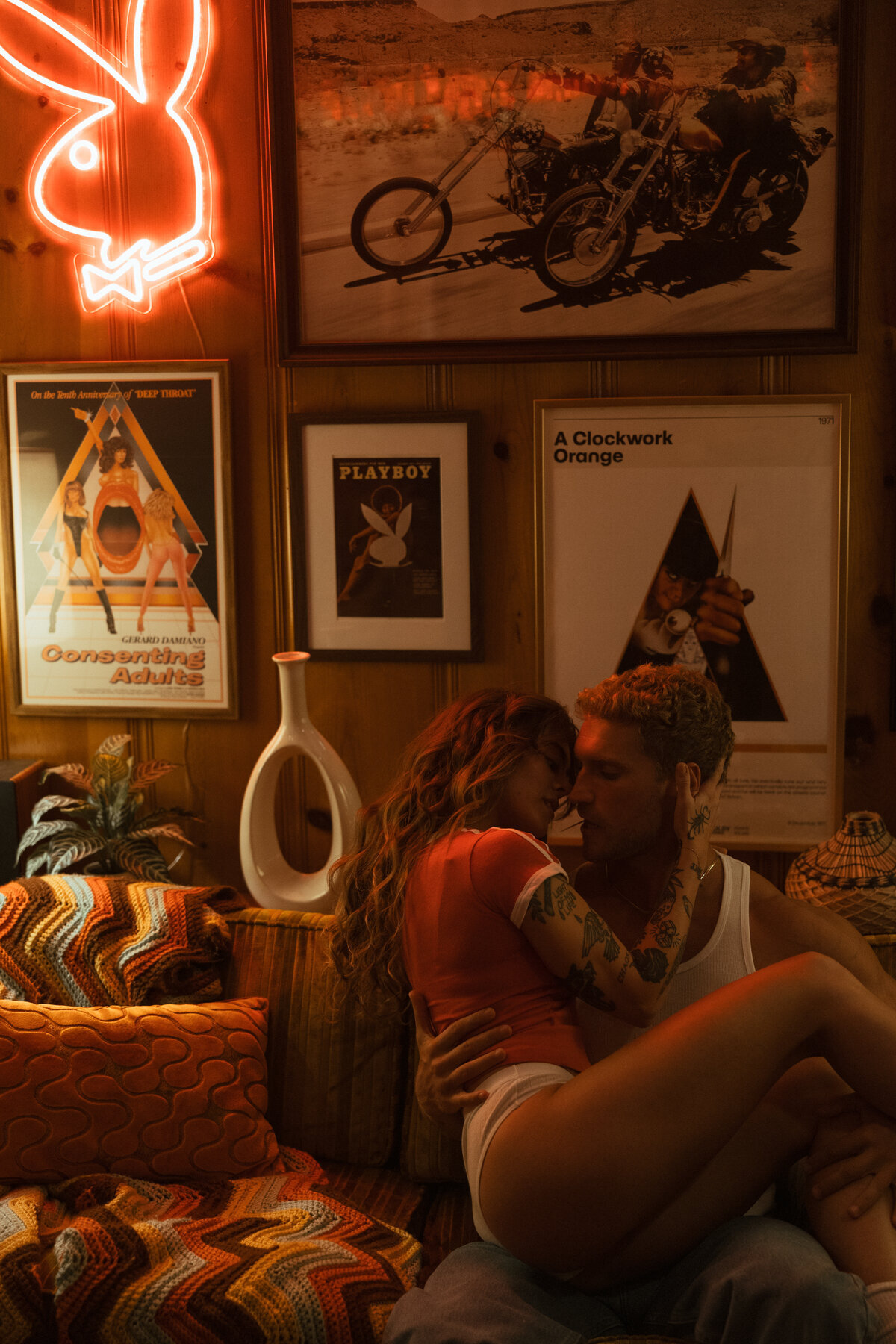 retro-film-lifestyle-couple-photoshoot-1