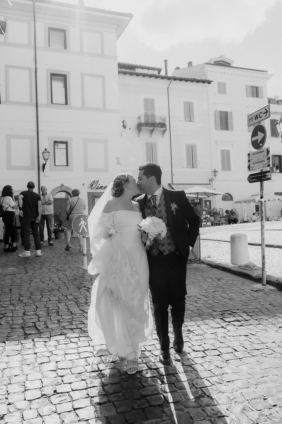 Destination Europe wedding Italy-56