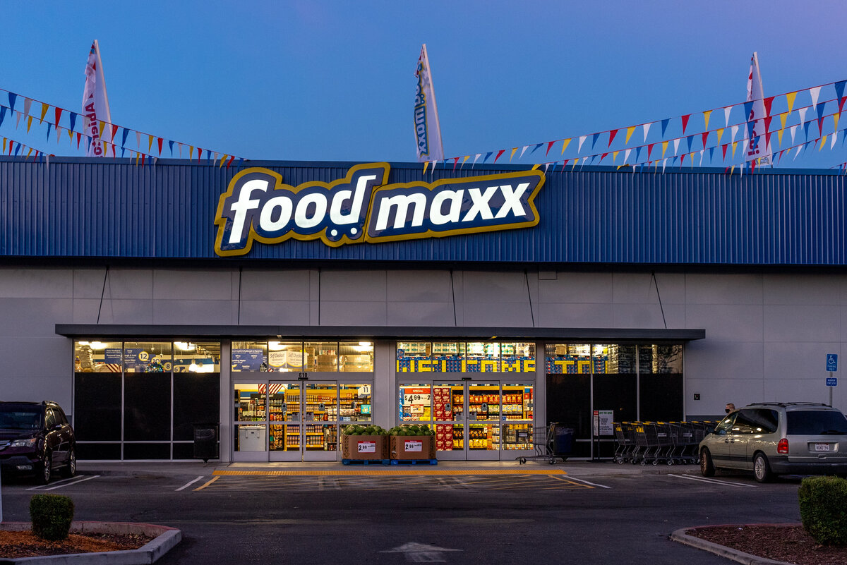 FoodMaxx447-Exterior-13